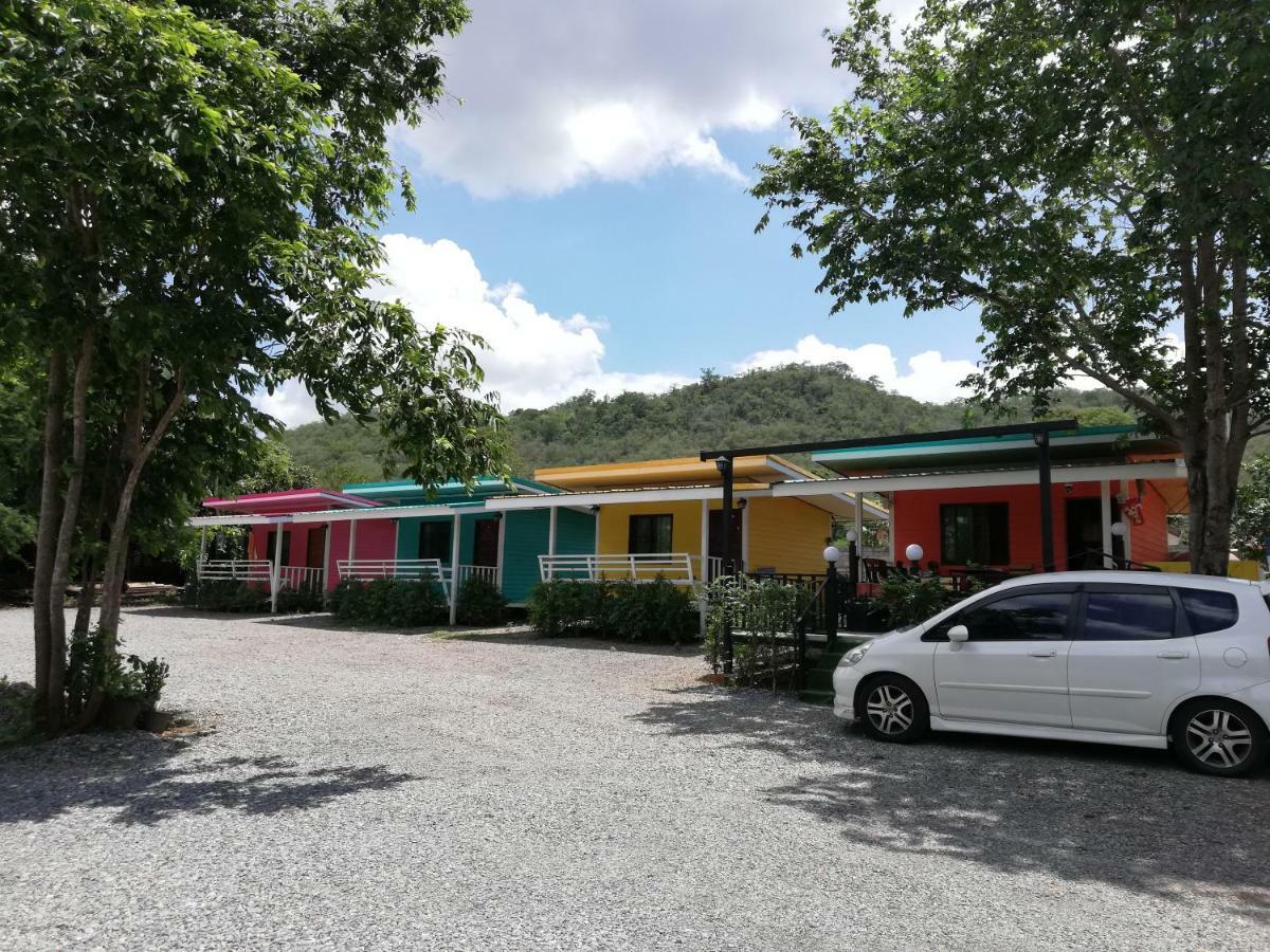 Banrimkhao Pakchong Villa Екстериор снимка